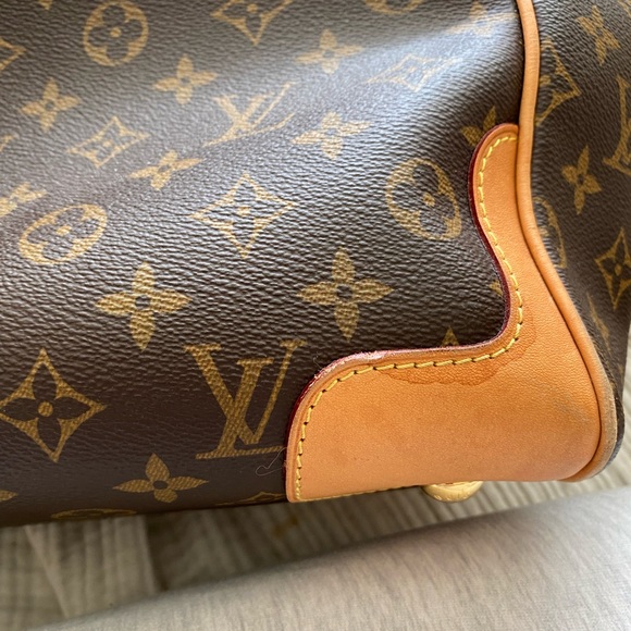 Authentic Monogram Estrela Louis Vuitton Bag - 2016 Collection - Picture 13 of 14